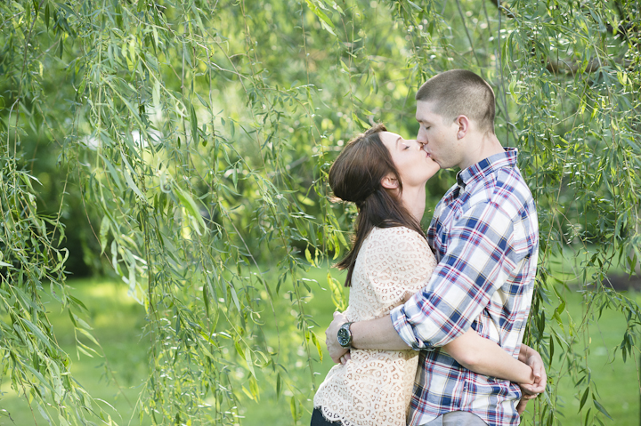Willow Tree Engagement Pictures