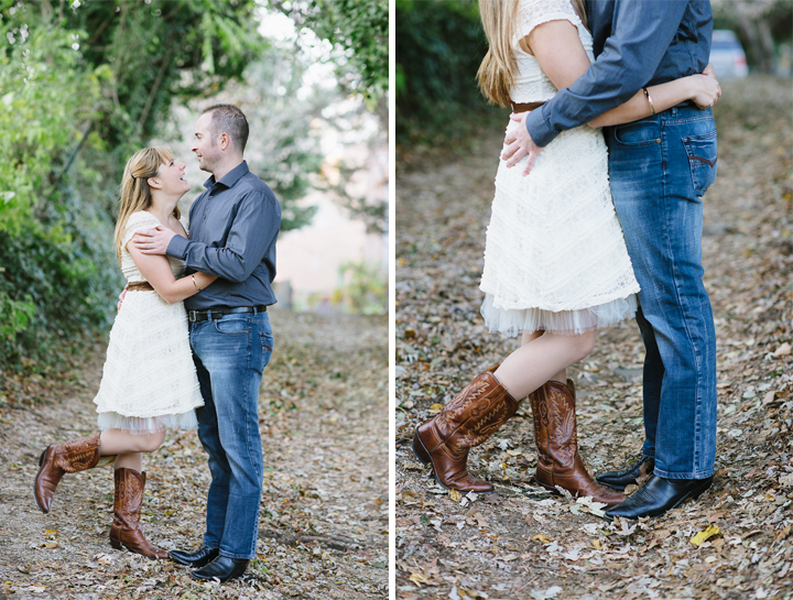 Annapolis Engagement Pictures | Love the Cowboy Boots!
