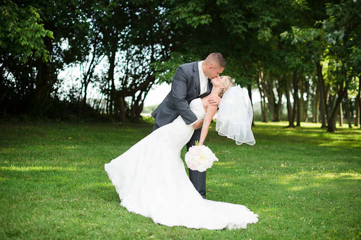 Wedding at the Historic Kent Manor Inn on the Eastern Shore