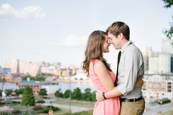 Baltimore Maryland - Federal Hill Park Engagement Pictures