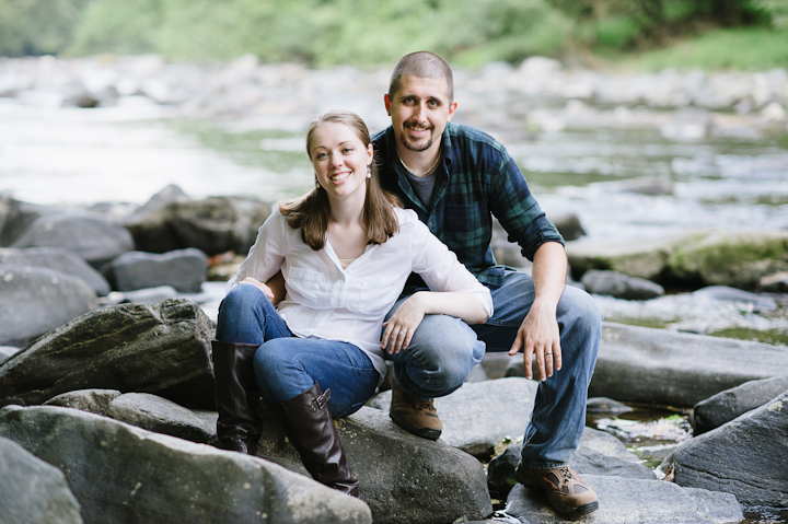 Romantic Maryland Engagement Pictures near Patapsco Valley