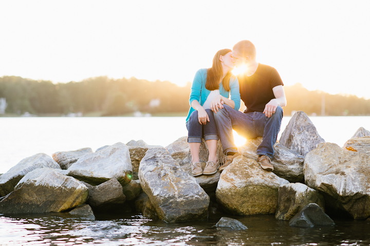 Annapolis Maryland Engagement Pictures Sunset Severn River
