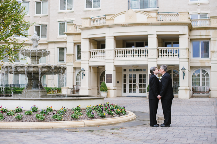 Maryland Same Sex Wedding Photographer - Annapolis Gay Wedding at the Court House