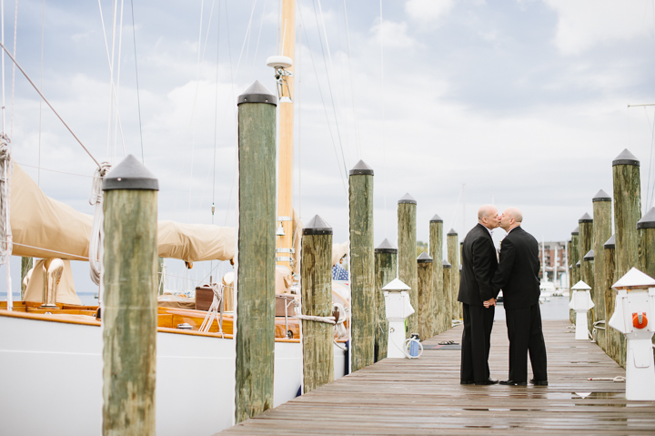 Maryland Same Sex Wedding Photographer - Annapolis Gay Wedding at the Court House