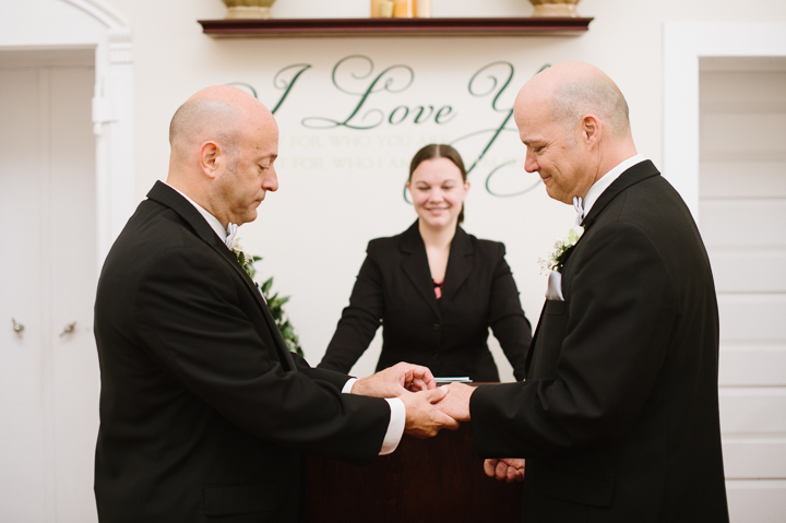 Maryland Same Sex Wedding Photographer - Annapolis Gay Wedding at the Court House