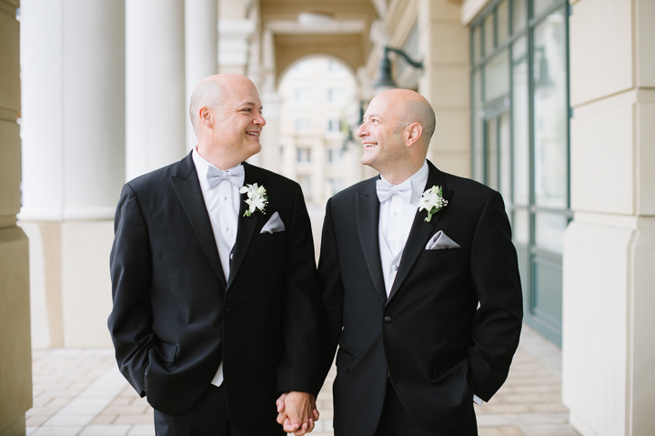 Maryland Same Sex Wedding Photographer - Annapolis Gay Wedding at the Court House