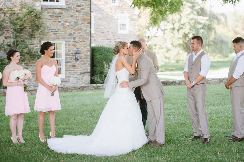 Stone Manor Country Club Wedding - Frederick Maryland Wedding Photographer: Natalie Franke Photography