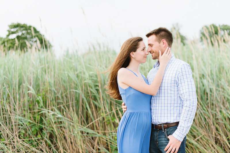 Eastern Shore Engagement Pictures - Terrapin Beach Park by Natalie Franke Photography