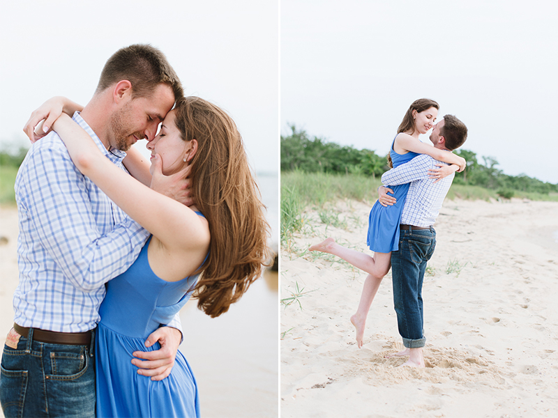 Eastern Shore Engagement Pictures - Terrapin Beach Park by Natalie Franke Photography