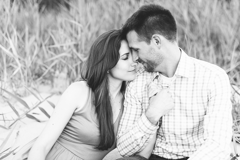 Eastern Shore Engagement Pictures - Terrapin Beach Park by Natalie Franke Photography