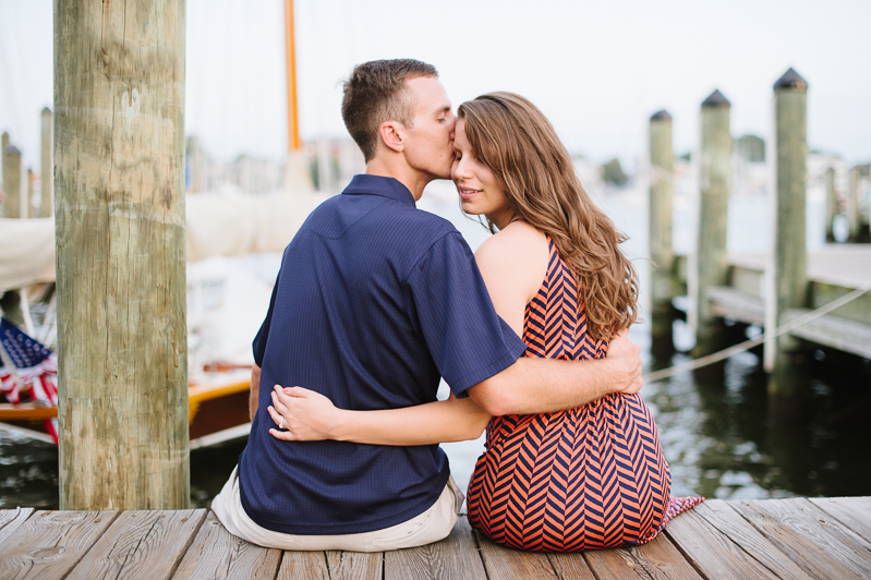 Romantic Downtown Annapolis Engagement Pictures by Natalie Franke Photography