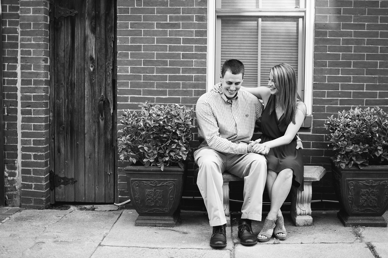 Fells Point Engagement Pictures | Baltimore Maryland