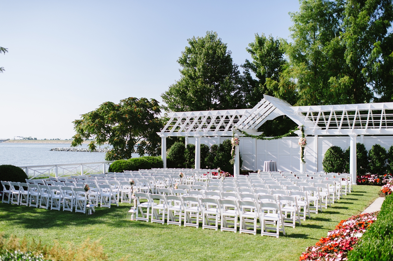 Romantic Annapolis Wedding at the Chesapeake Bay Beach Club