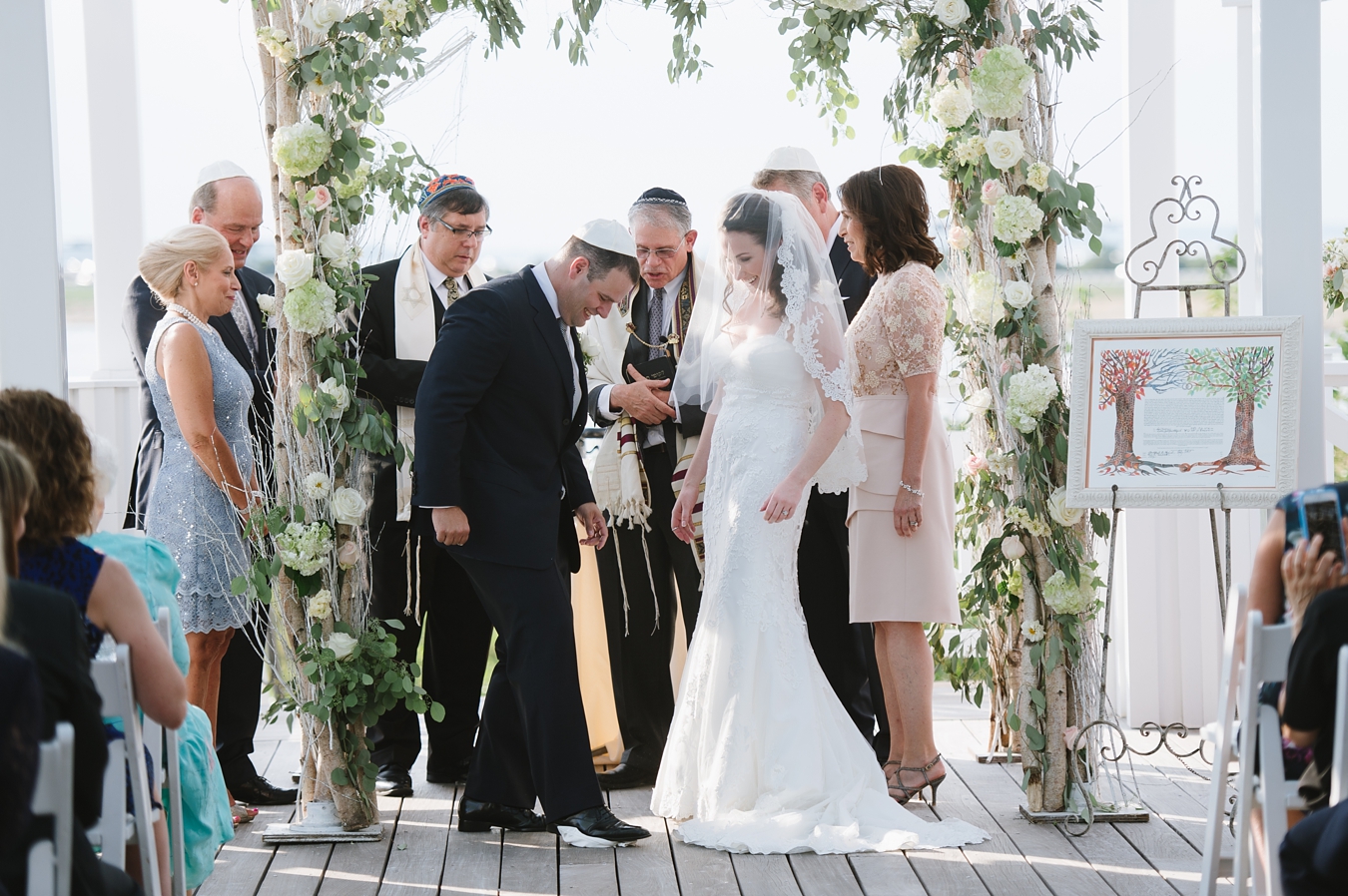 Romantic Jewish Wedding at the Chesapeake Bay Beach Club | Natalie Franke