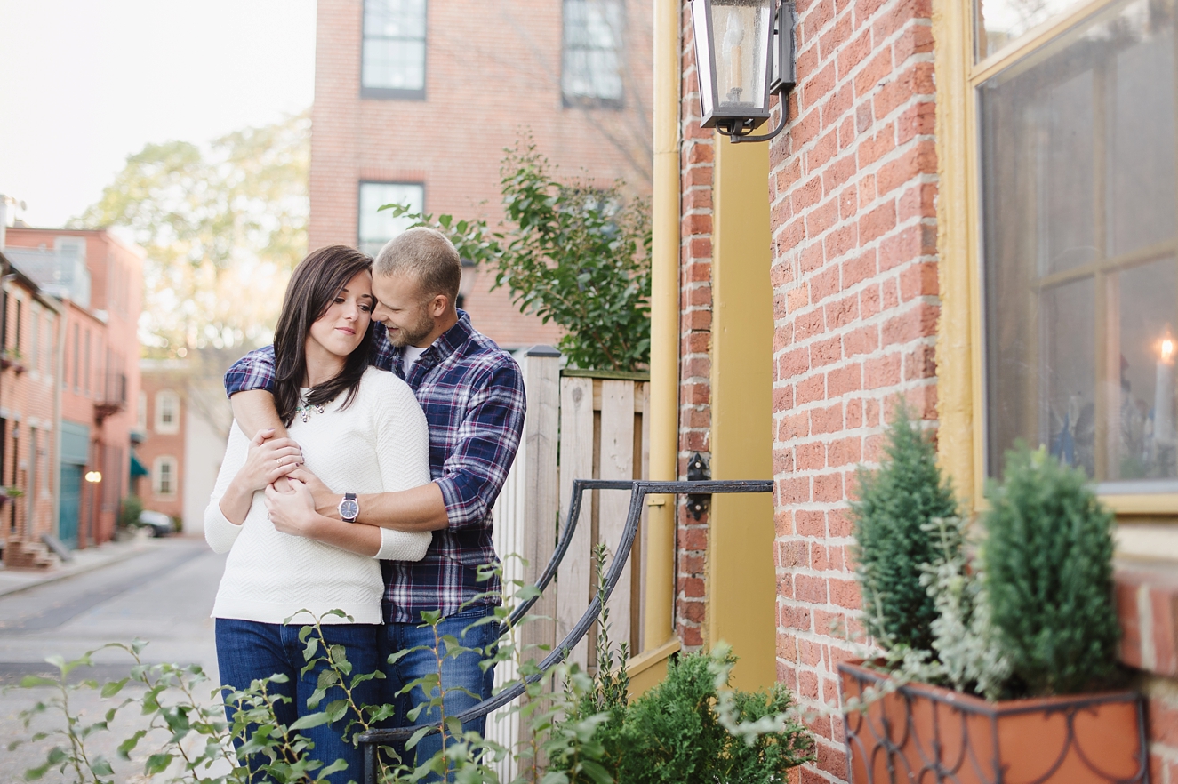 Fells Point Engagement Pictures in Baltimore | Natalie Franke Photography