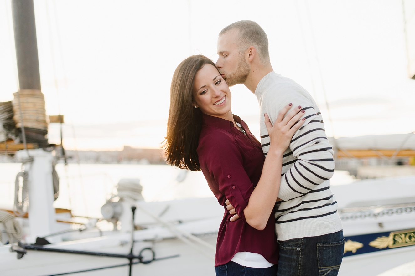 Fells Point Engagement Pictures in Baltimore | Natalie Franke Photography