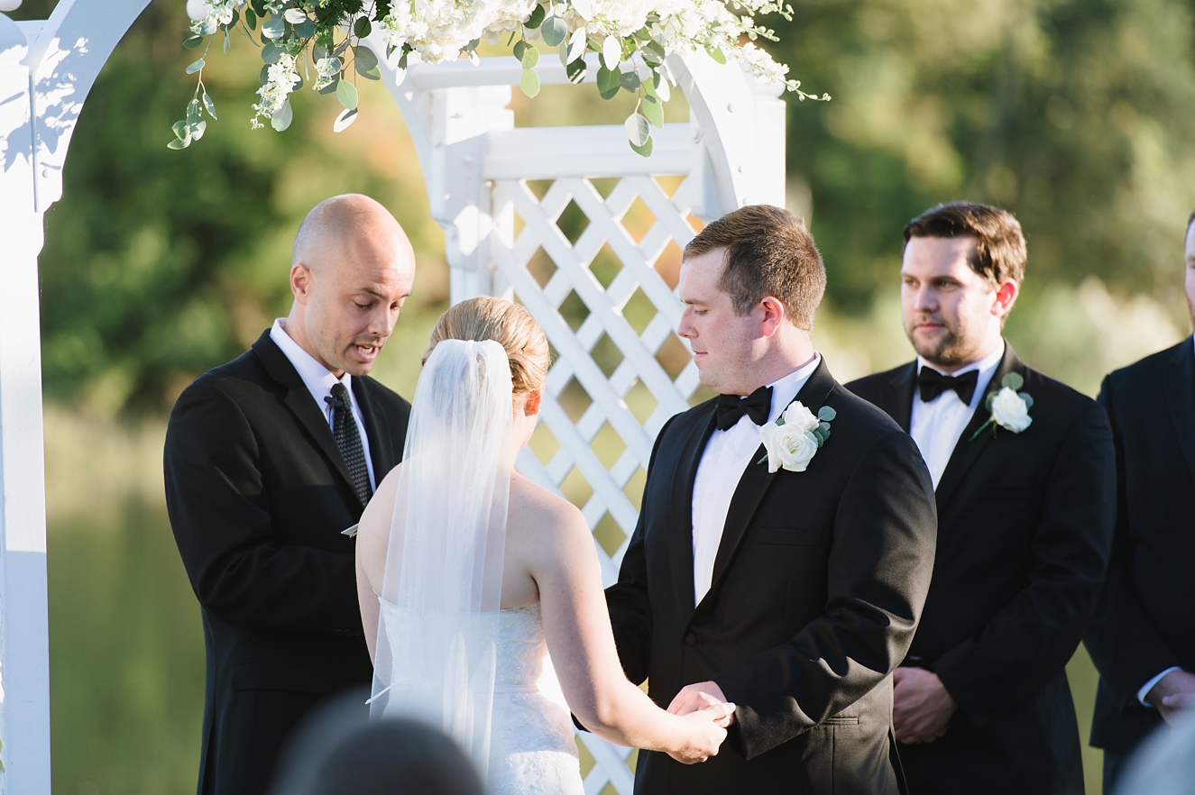 Autumn Wedding in St. Michaels at the Oaks Waterfront Inn