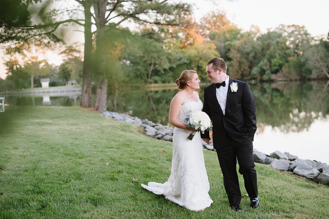 Autumn Wedding in St. Michaels at the Oaks Waterfront Inn