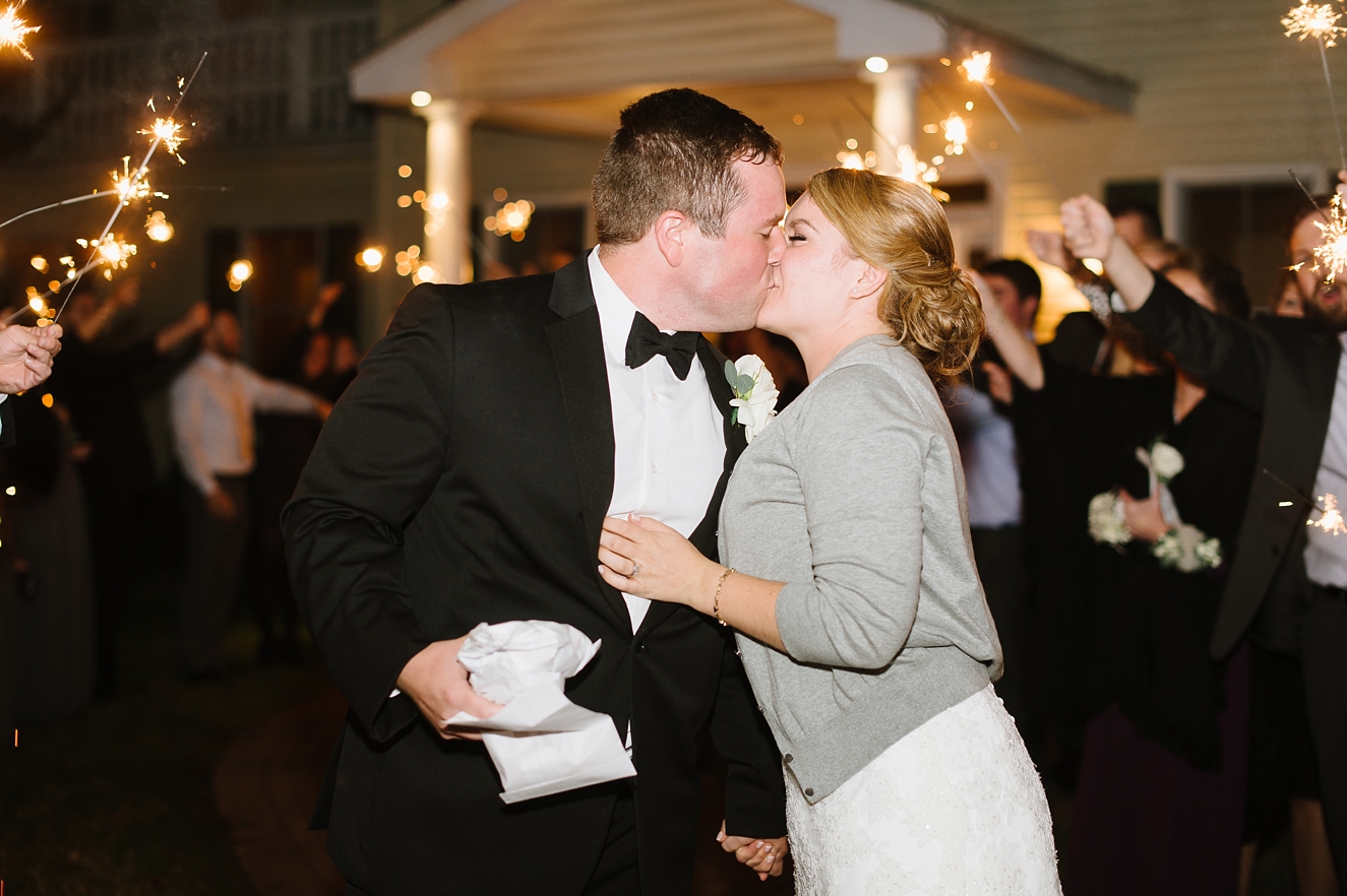 Autumn Wedding in St. Michaels at the Oaks Waterfront Inn